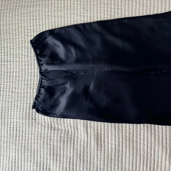 NO LONGER AVAILABLE TOTEME Silk Organza Slacks, Navy, Size 36 - Picture 5 of 8